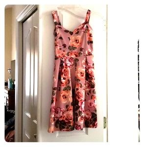 Beautiful floral rose pattern "skater" dress